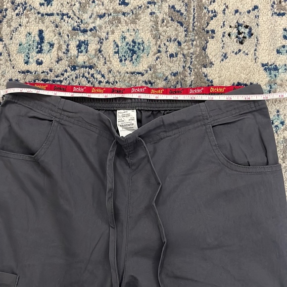⛔️SOLD⛔️ 💰 3 for $25 🏷 Women Dickies Scrub Pants Pewter XS - Picture 8 of 11
